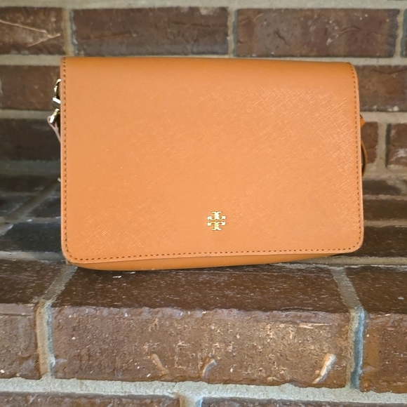 Tory Burch Emerson Convertible Shoulder Bag in Cardamom Brown - Picture 1 of 9